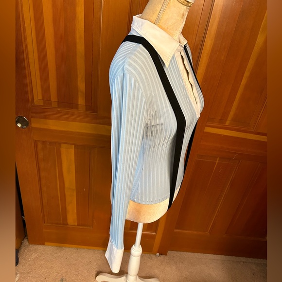 Y2K 1990’s Vintage Blue Cuffed Collar Tee w/ black suspenders - Picture 11 of 16